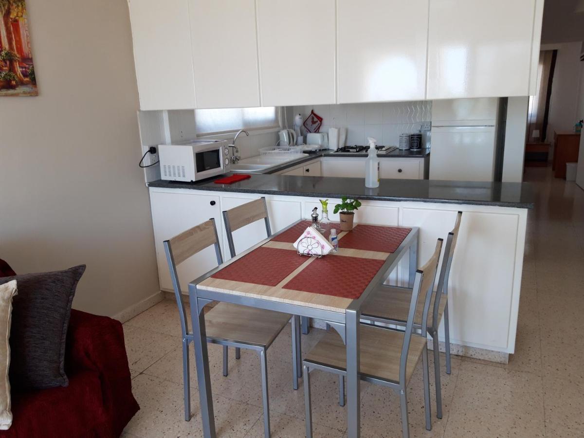 לרנקה La Veranda Sea View Apartments מראה חיצוני תמונה