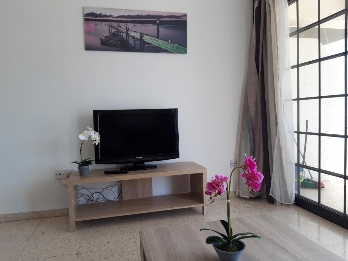 לרנקה La Veranda Sea View Apartments מראה חיצוני תמונה
