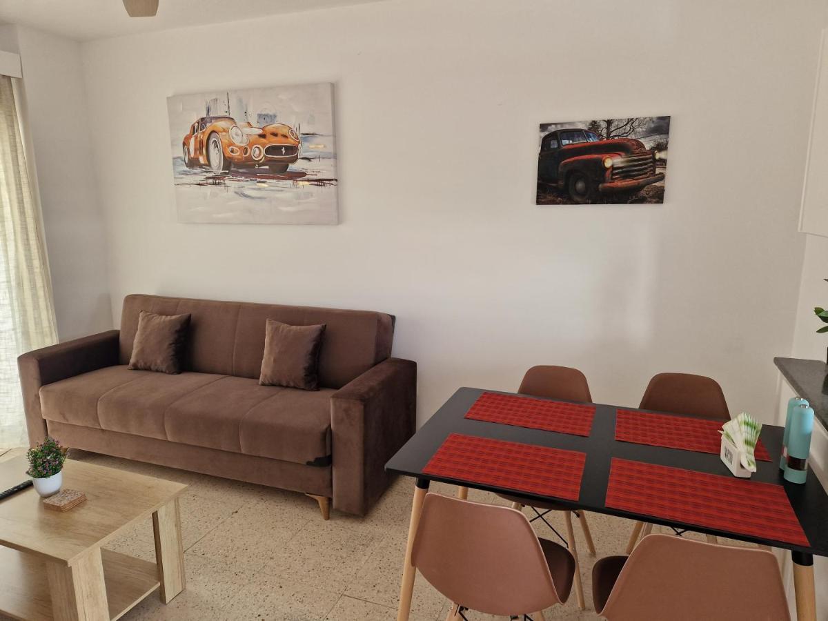 לרנקה La Veranda Sea View Apartments מראה חיצוני תמונה