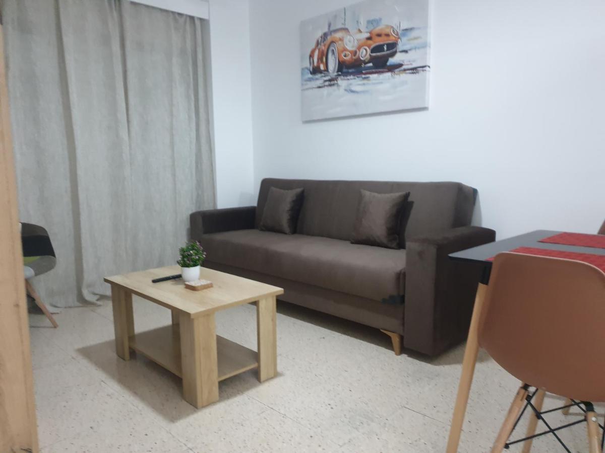 לרנקה La Veranda Sea View Apartments מראה חיצוני תמונה