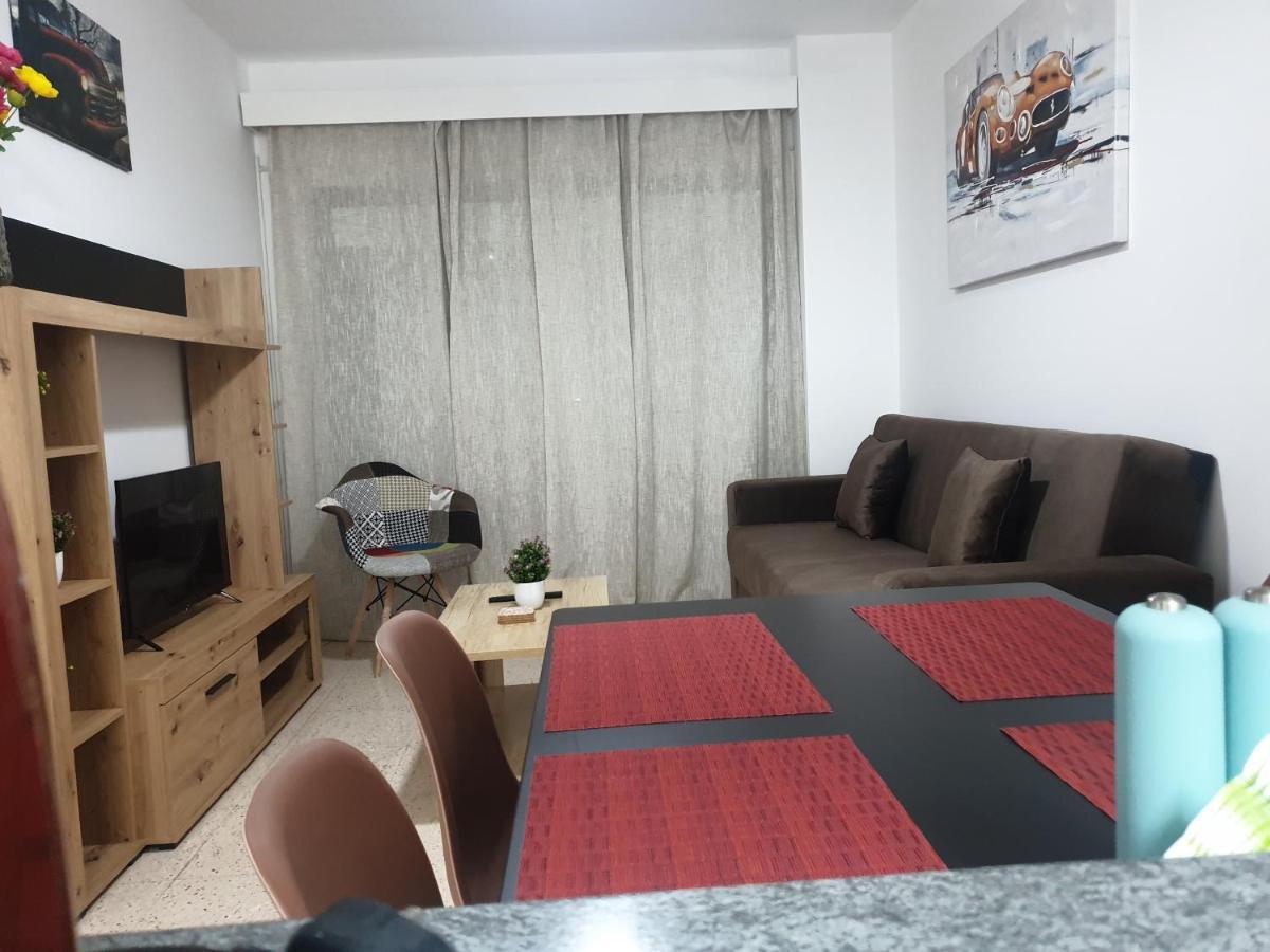 לרנקה La Veranda Sea View Apartments מראה חיצוני תמונה